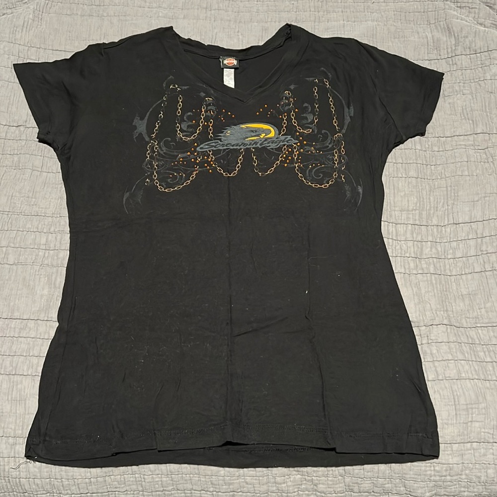 Women’s screamin eagle Harley Davidson tshirt.